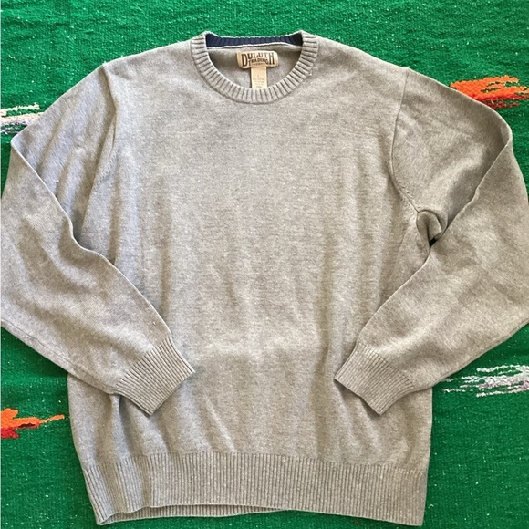 NWT Duluth Trading Co Men's Strongarm Crew Sweater in Heather Grey Size L - Picture 1 of 3